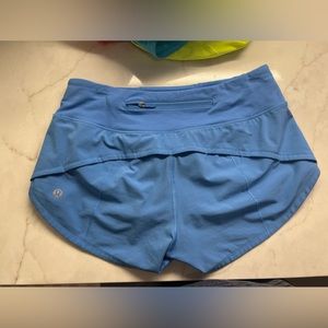 BLUE NILE LULULEMON SPEED UP 2.5” SHORTS